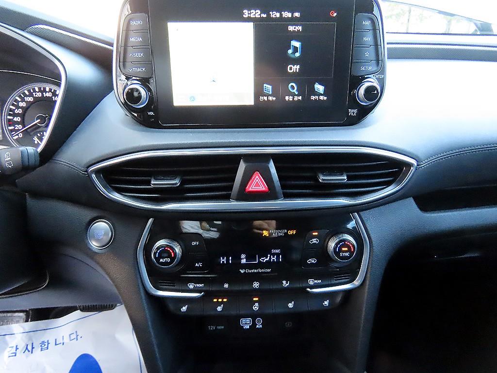 HYUNDAI Santa Fe 2019 Negro - Importación desde Corea - HF Imports Iquique - Foto 13