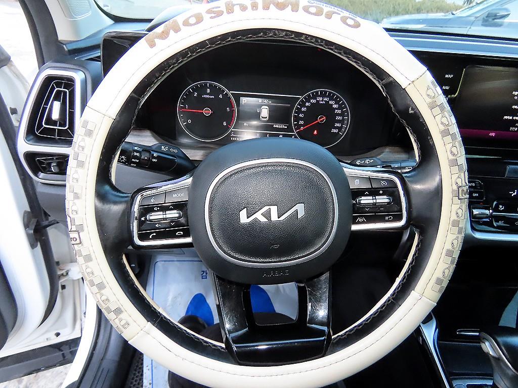 KIA Sorento - Vista 8