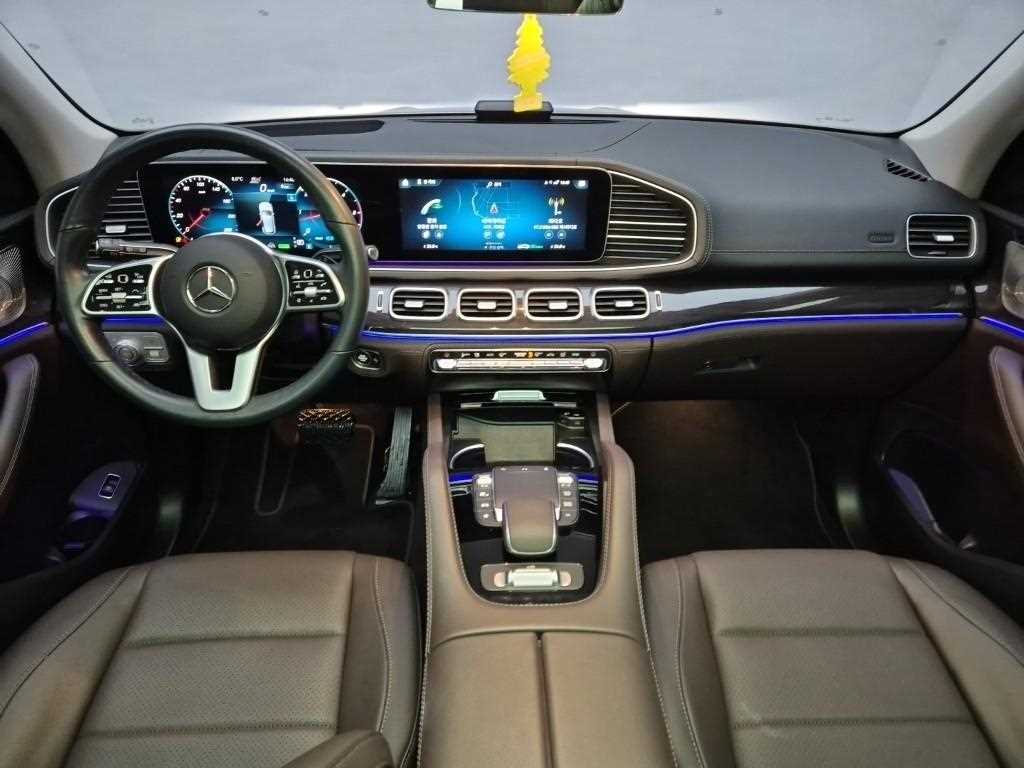 Mercedes Benz GLE Class - Vista 7