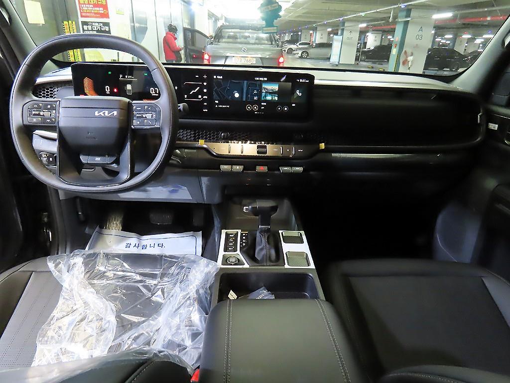 KIA Tasman - Vista 10