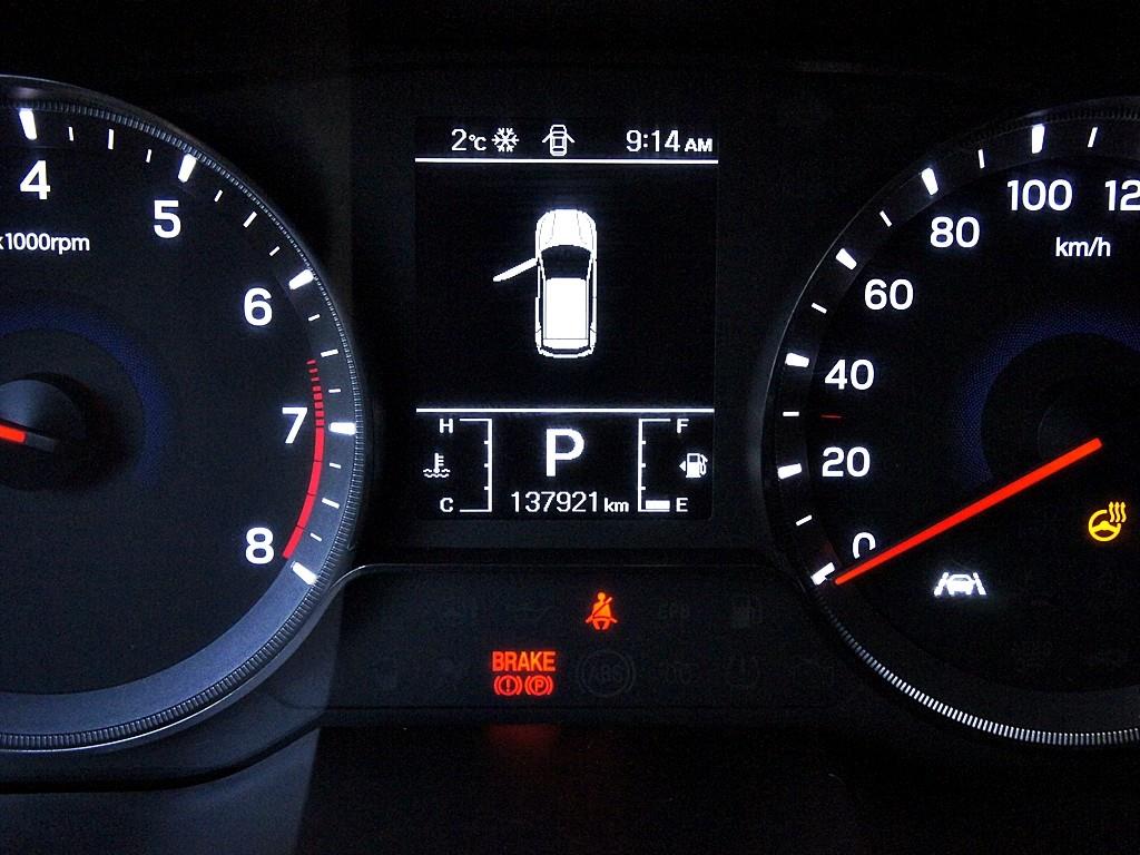 Ssangyong Tivoli 2022 Blanco - Importación desde Corea - HF Imports Iquique - Foto 9