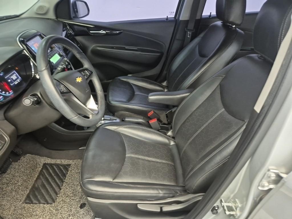 Chevrolet Spark - Vista 11