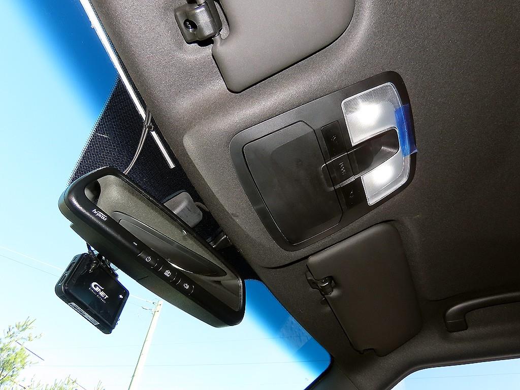 Ssangyong Tivoli 2018 Blanco - Importación desde Corea - HF Imports Iquique - Foto 17