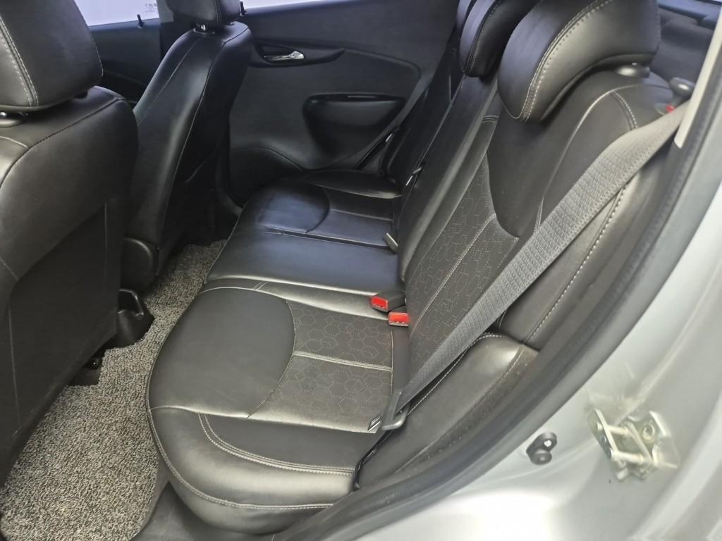 Chevrolet Spark - Vista 12