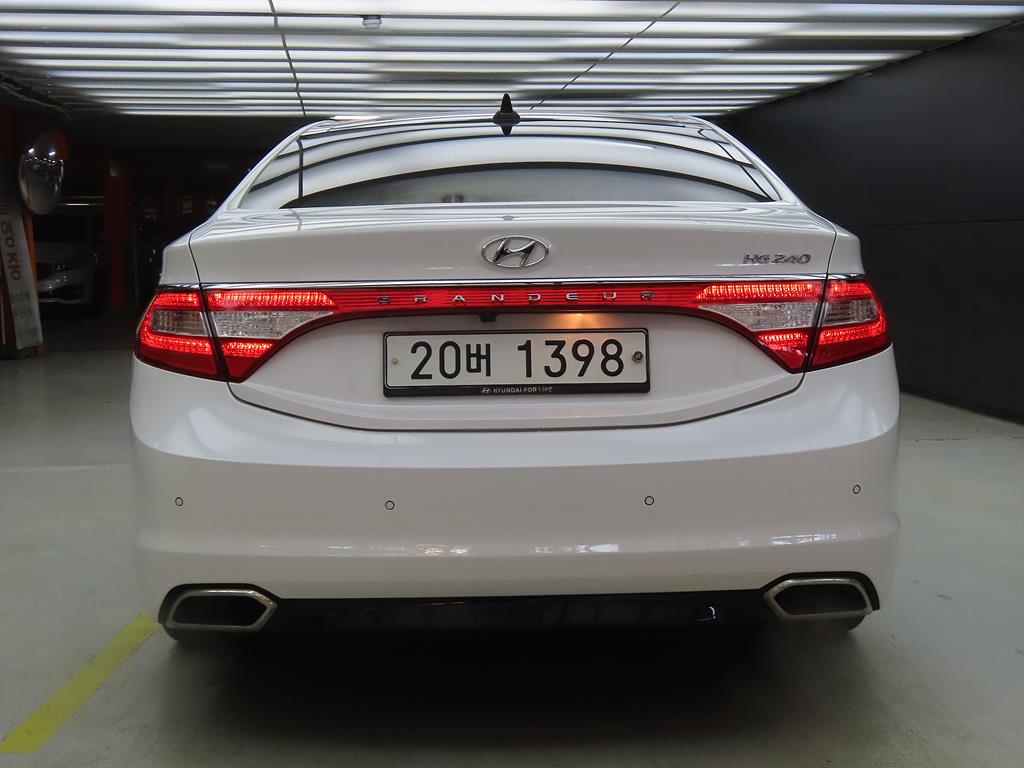 HYUNDAI Grandeur - Vista 4