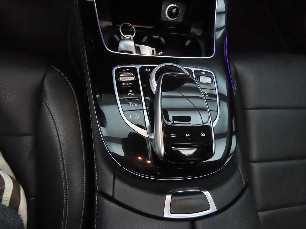 Mercedes Benz E class - Vista 11