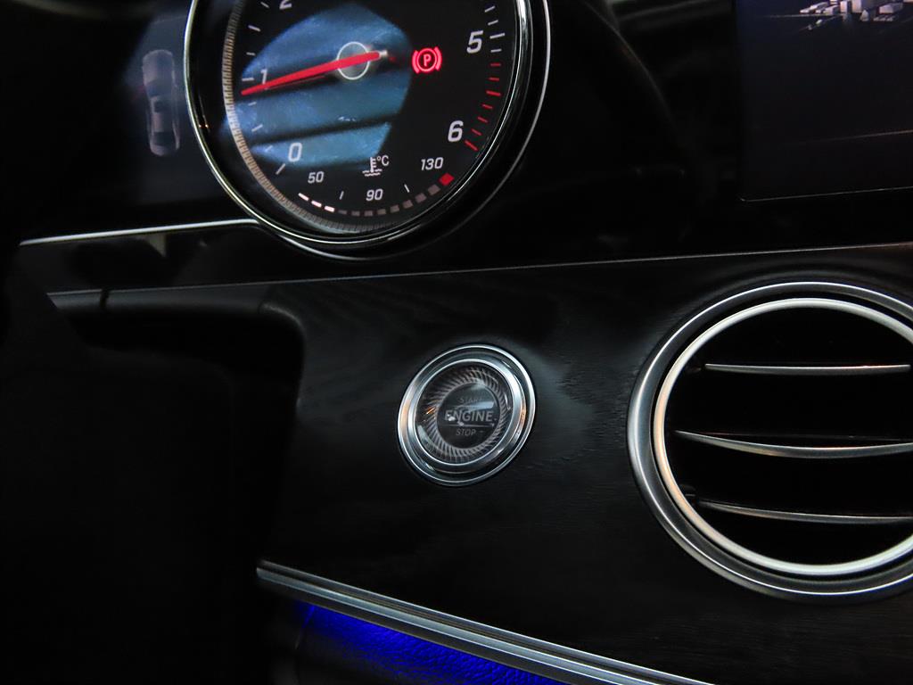 Mercedes Benz E class 2018 Blanco - Importación desde Corea - HF Imports Iquique - Foto 16