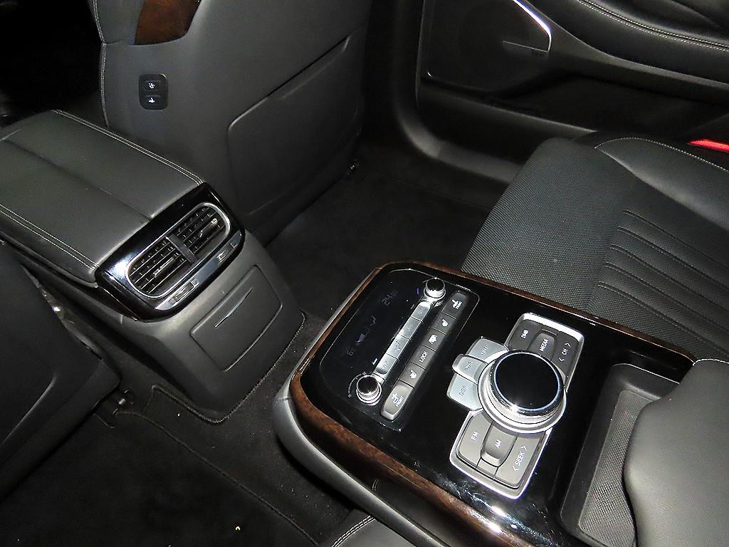 Genesis G90 2019 Negro - Importación desde Corea - HF Imports Iquique - Foto 17