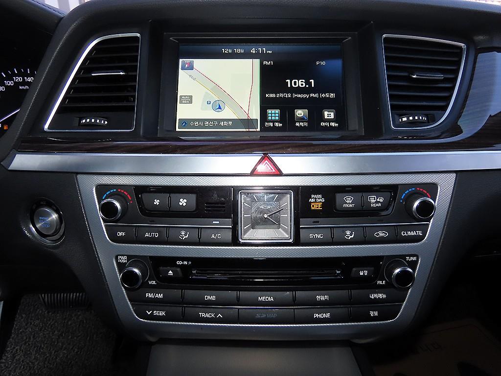 Genesis G80 - Vista 11