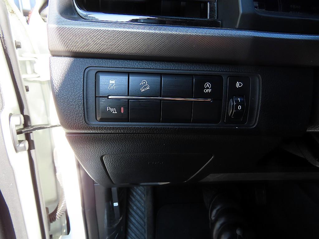 Ssangyong Rexton - Vista 12