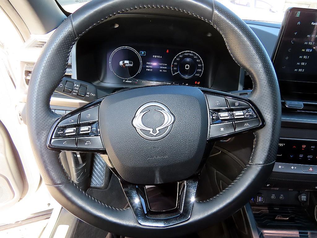 Ssangyong Rexton - Vista 8