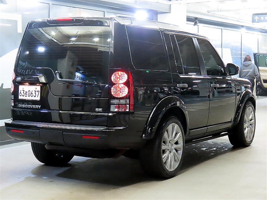 Land Rover Discovery - Vista 4