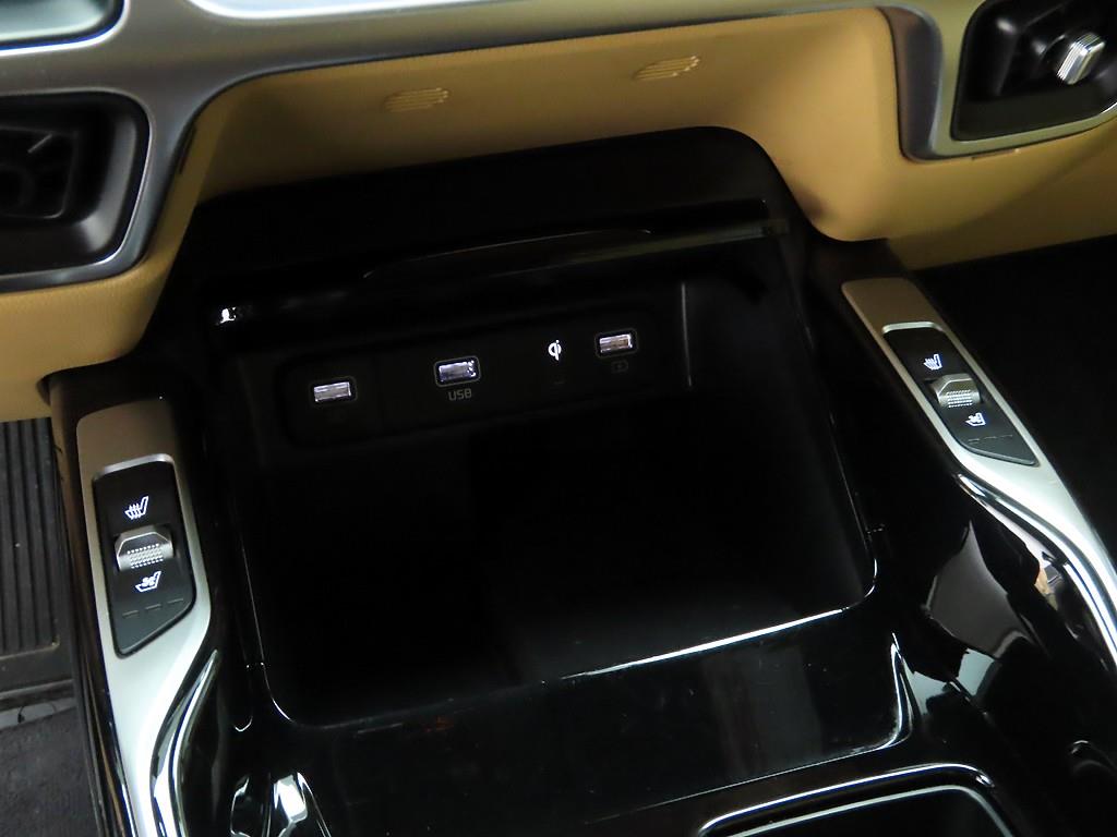 KIA Sorento - Vista 11