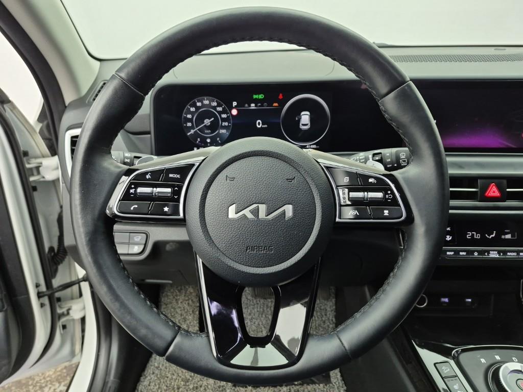 KIA Seltos - Vista 9