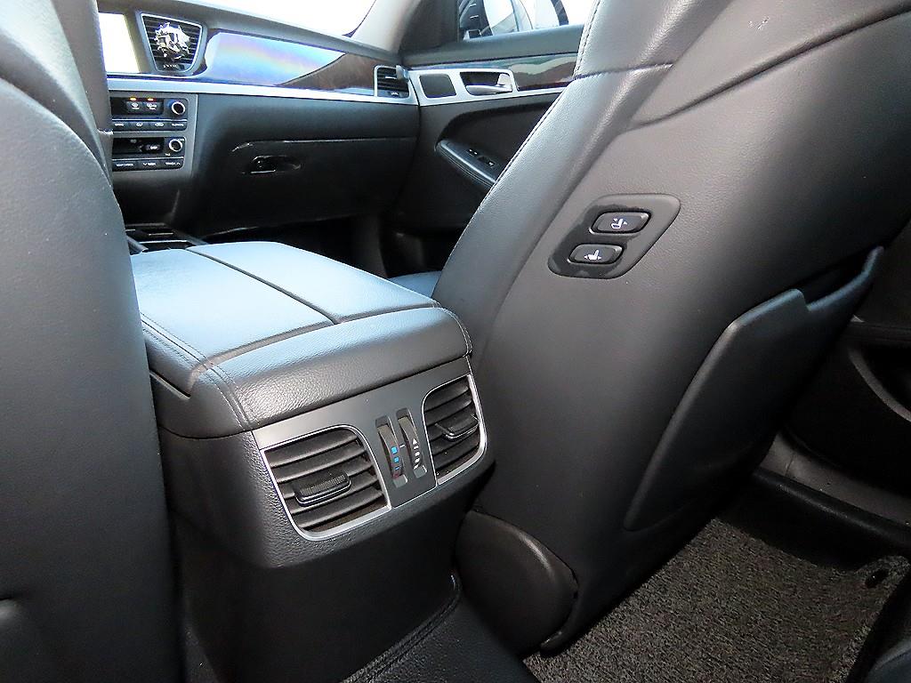 HYUNDAI Genesis 2015 Negro - Importación desde Corea - HF Imports Iquique - Foto 17