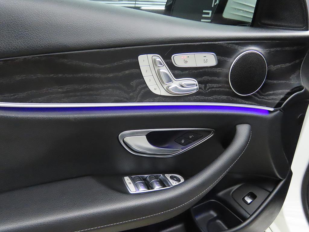 Mercedes Benz E class 2018 Blanco - Importación desde Corea - HF Imports Iquique - Foto 15