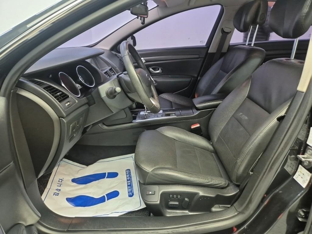 SAMSUNG SM7 - Vista 11