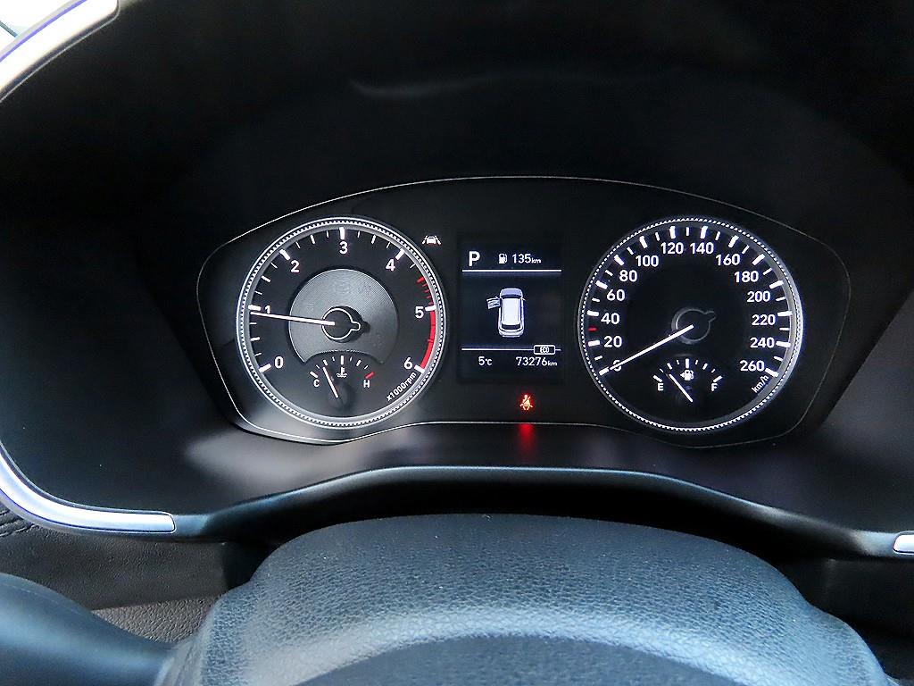 HYUNDAI Santa Fe - Vista 9