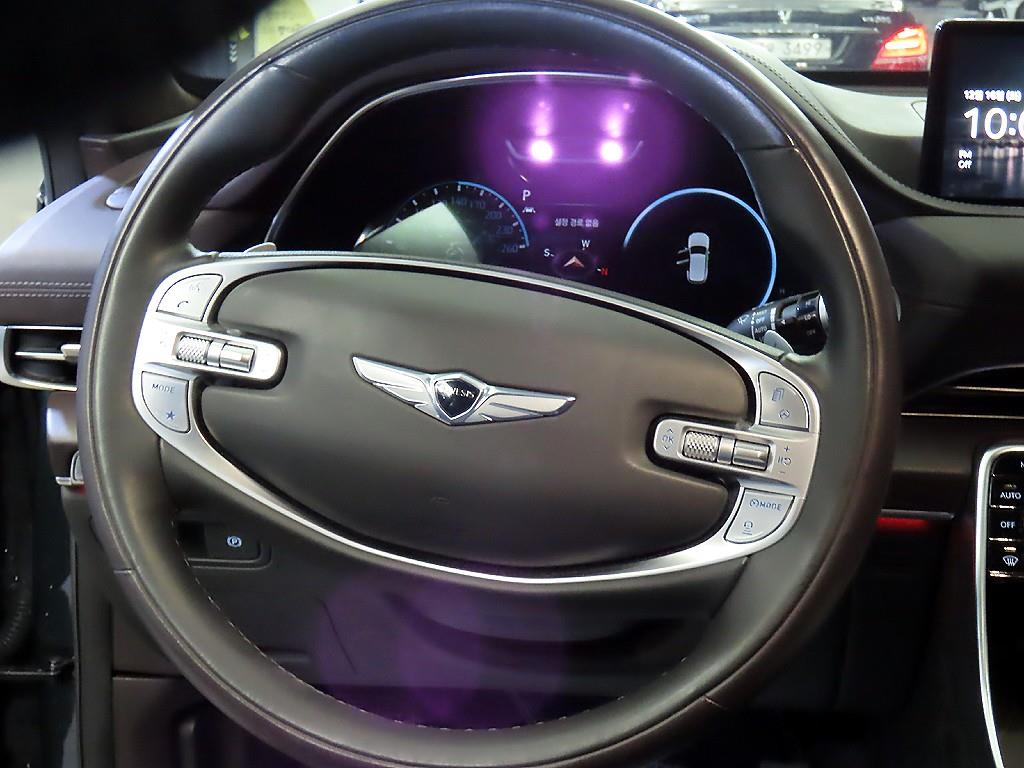 Genesis GV80 - Vista 8