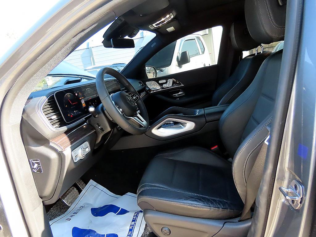 Mercedes Benz GLE Class - Vista 5