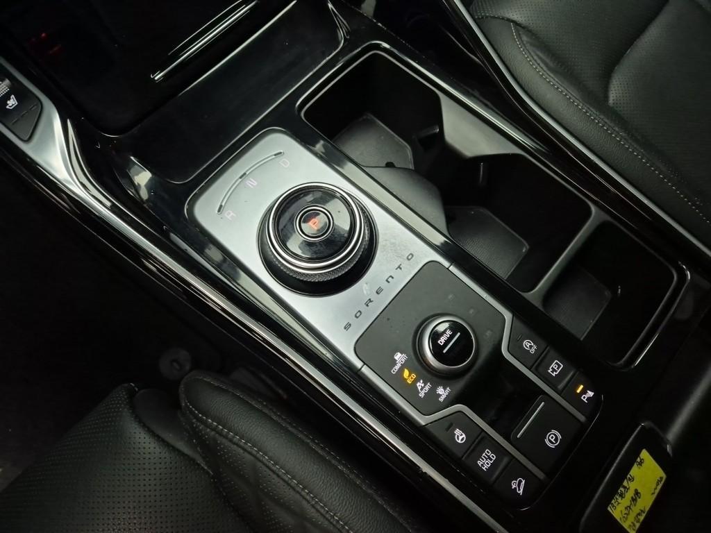 KIA Sorento - Vista 8