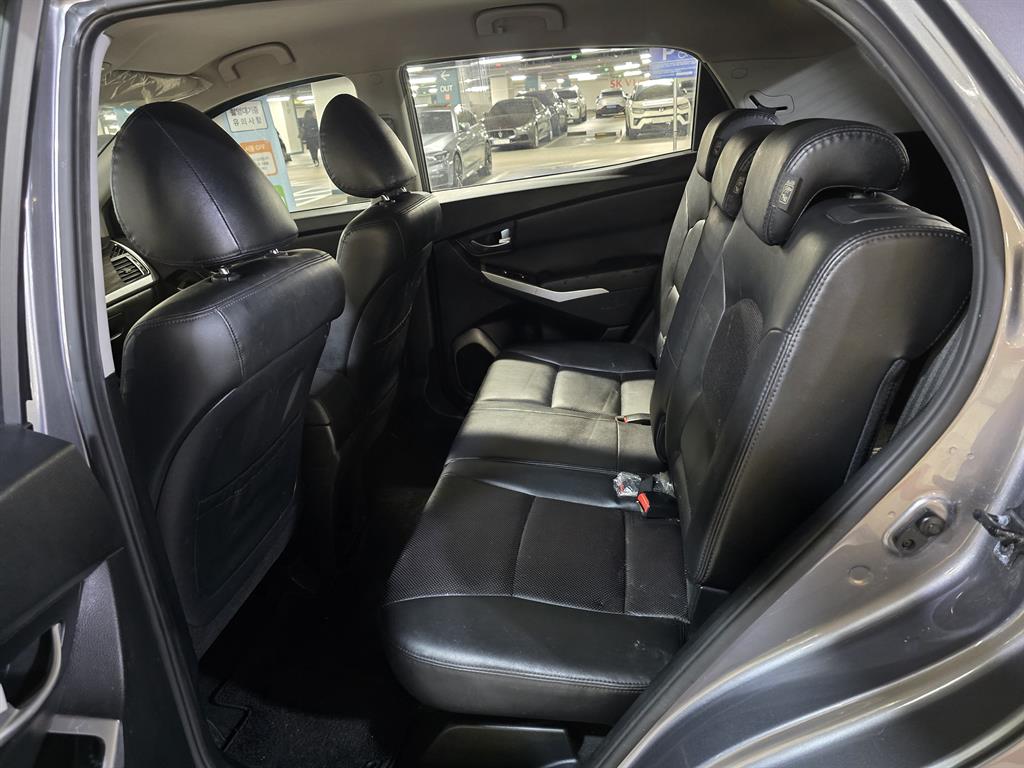 Ssangyong Korando 2014 Gris - Importación desde Corea - HF Imports Iquique - Foto 18