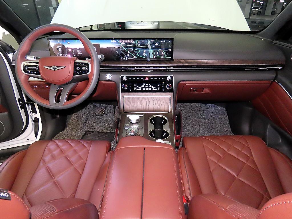 Genesis GV80 - Vista 10