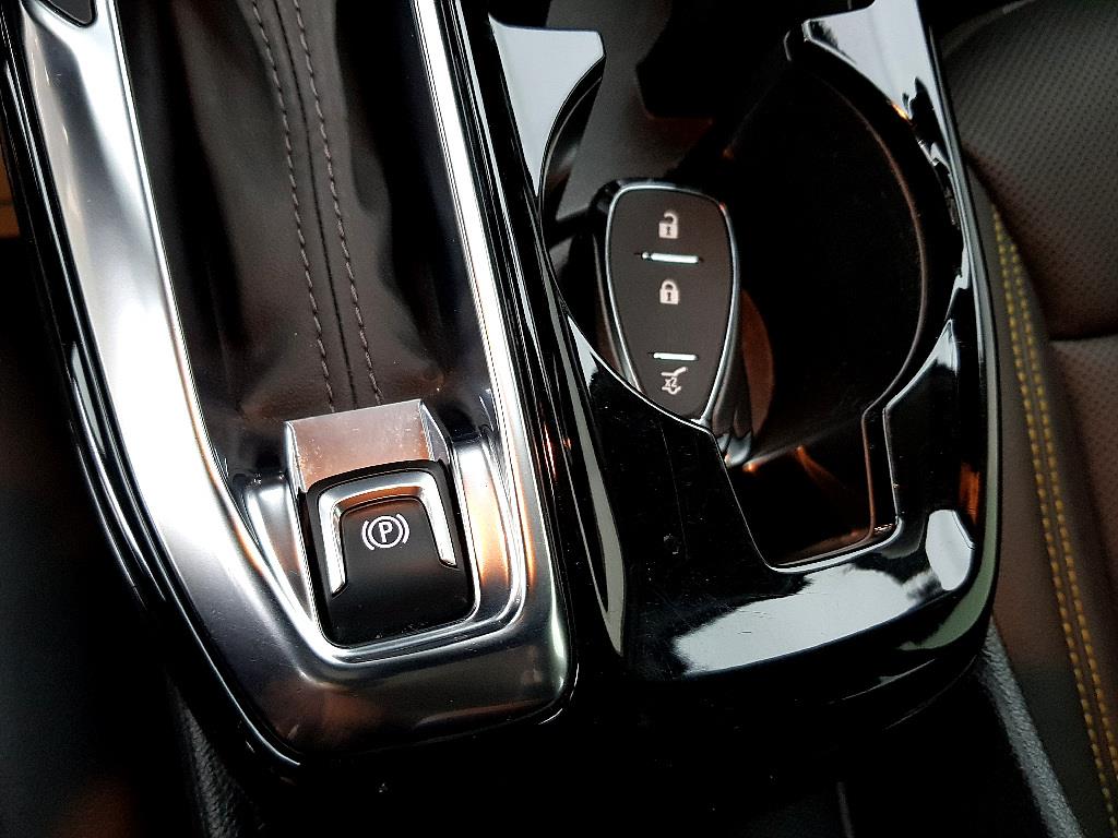 Chevrolet Trax 2024 Rojo - Importación desde Corea - HF Imports Iquique - Foto 14