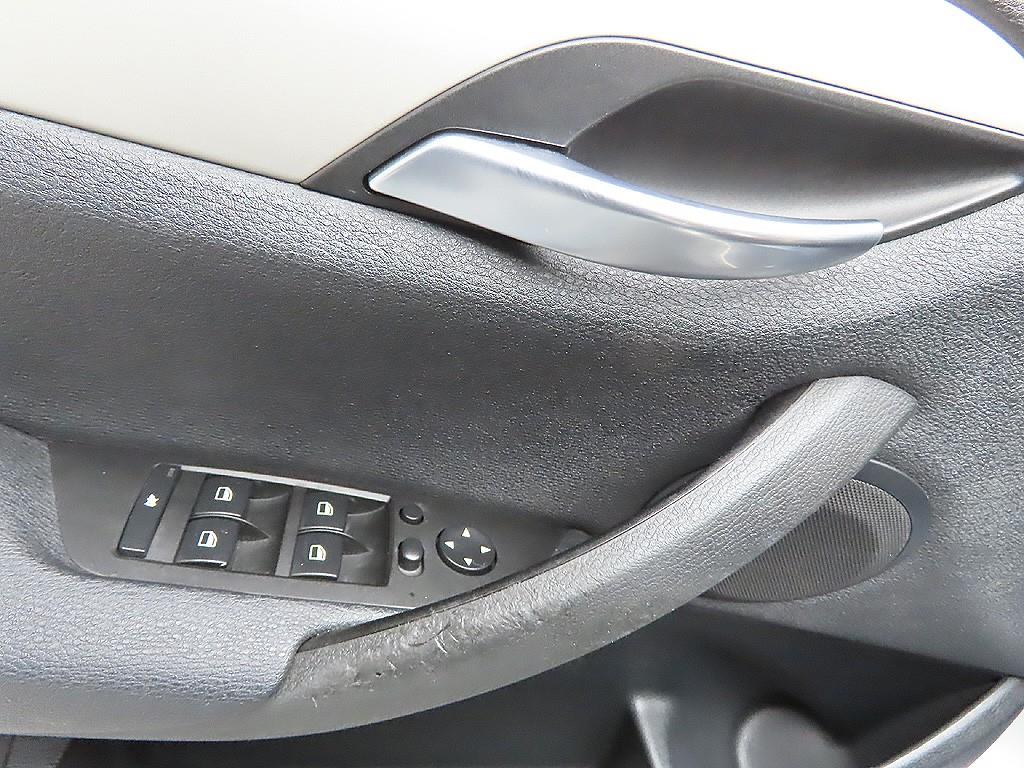 BMW X1 2010 Plateado - Importación desde Corea - HF Imports Iquique - Foto 13