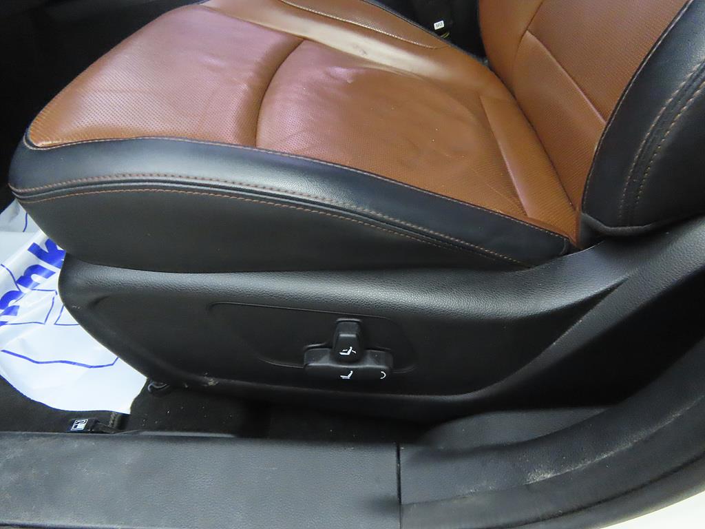 Ssangyong Tivoli 2018 Blanco - Importación desde Corea - HF Imports Iquique - Foto 15