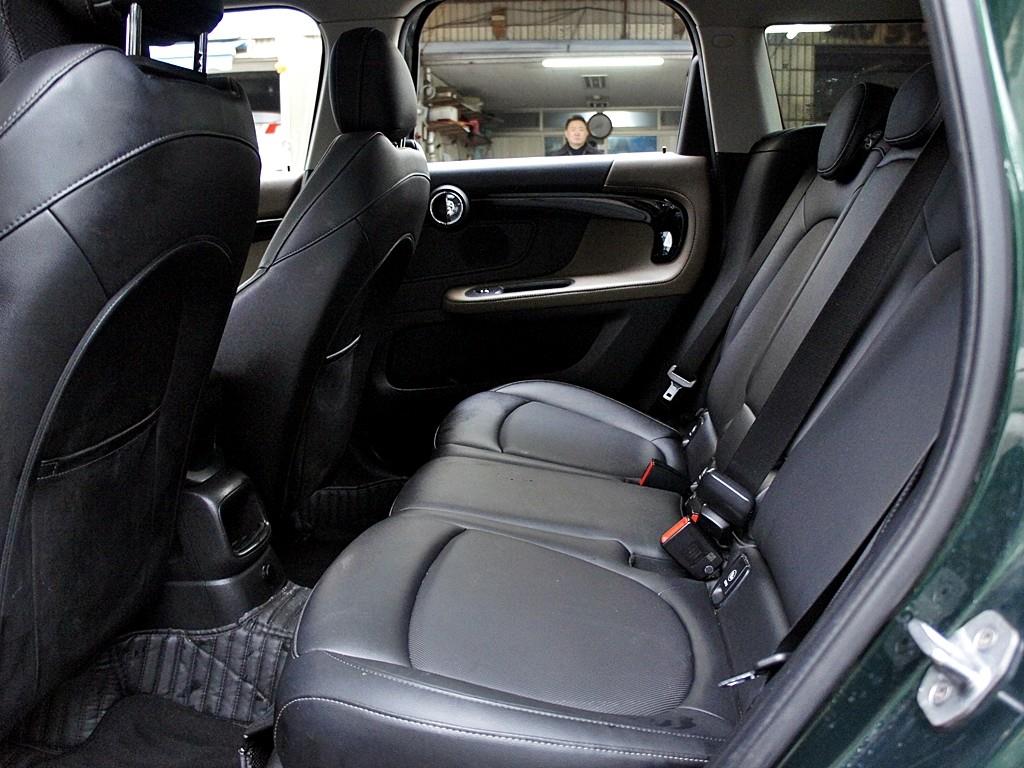 Mini Countryman - Vista 11