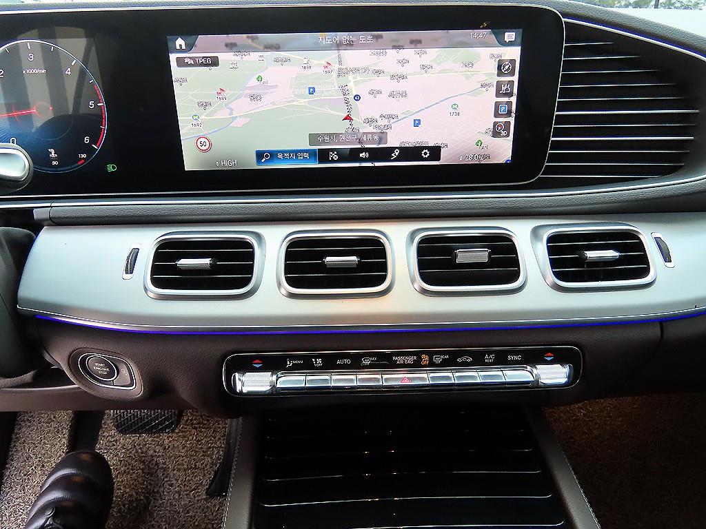 Mercedes Benz GLE Class - Vista 12