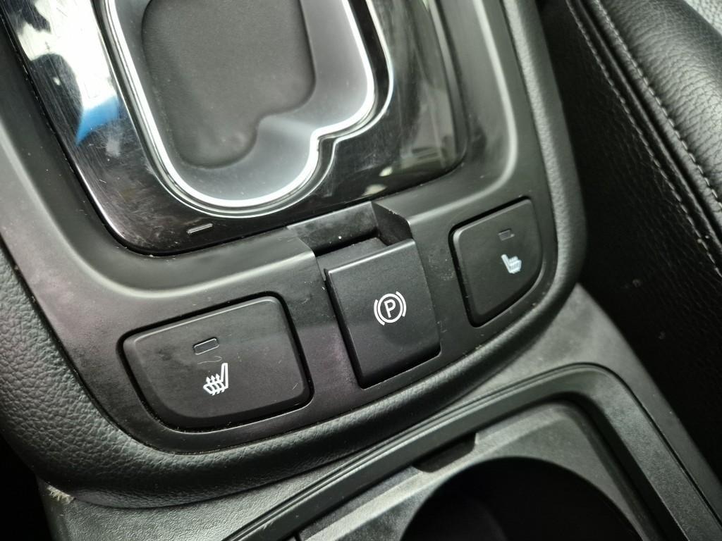 Chevrolet Captiva 2016 Blanco - Importación desde Corea - HF Imports Iquique - Foto 14