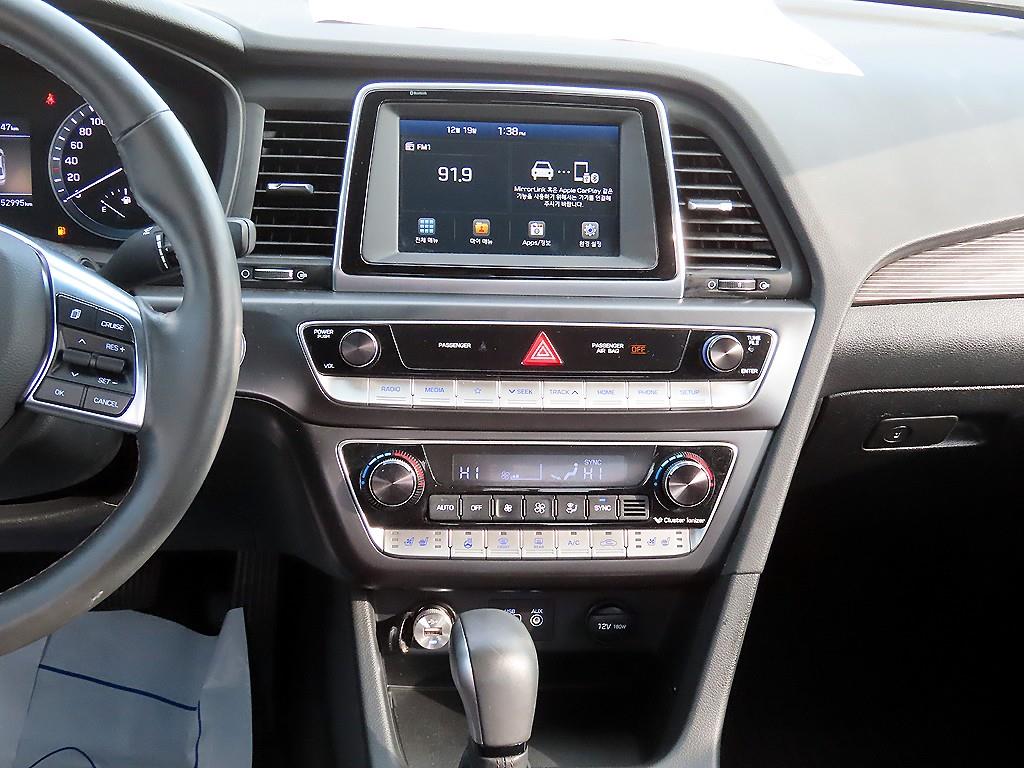 HYUNDAI Sonata - Vista 9