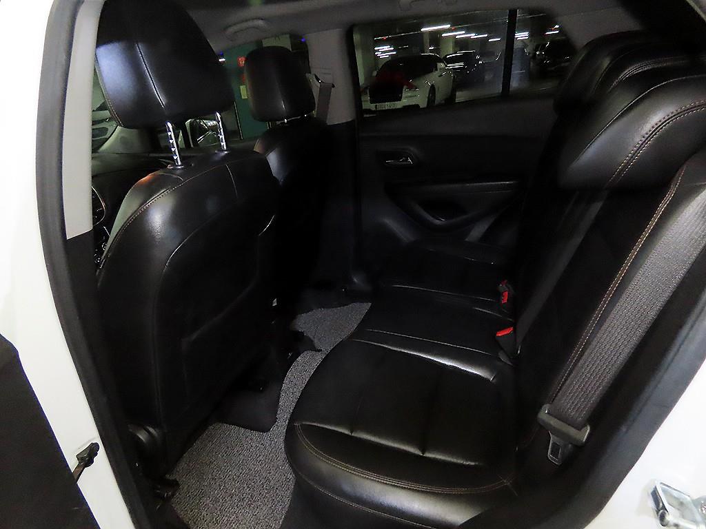 Chevrolet Trax - Vista 7