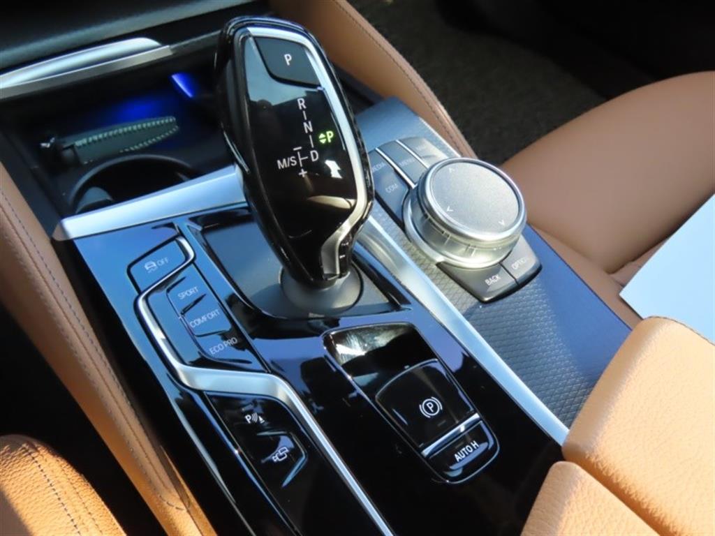 BMW 5 Series - Vista 11