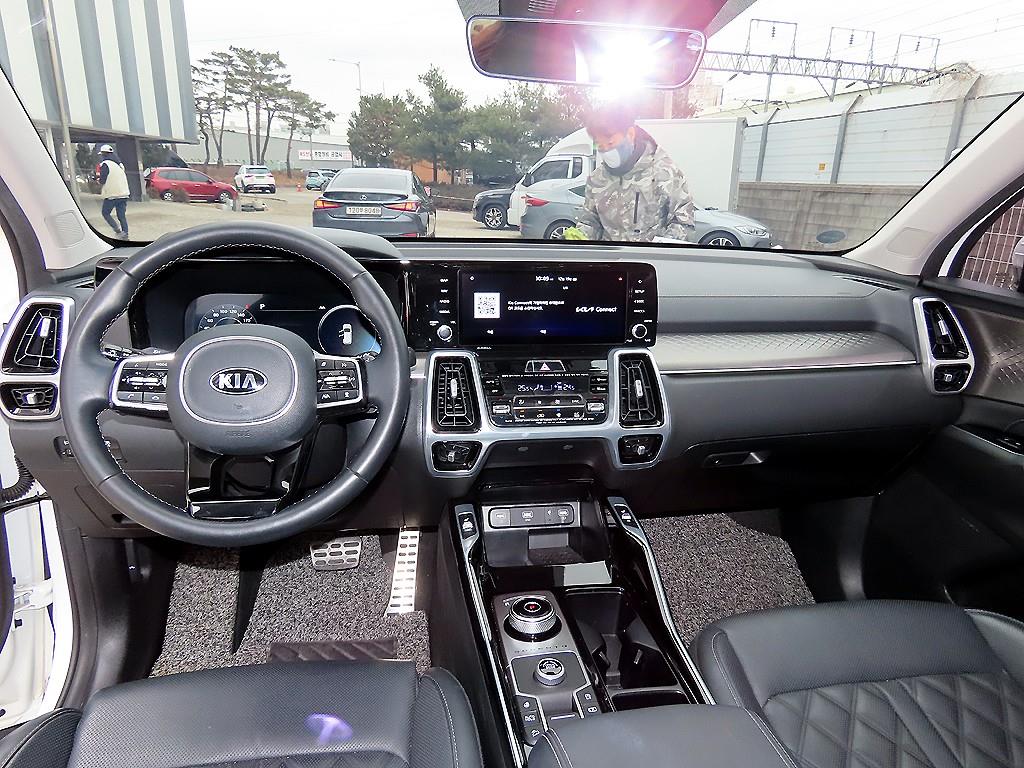 KIA Sorento - Vista 7