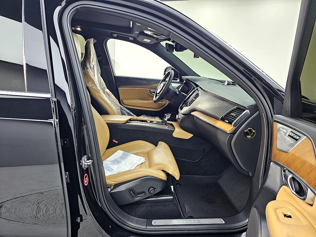 Volvo XC90 - Vista 11