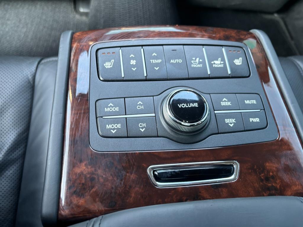 HYUNDAI Equus 2010 Negro - Importación desde Corea - HF Imports Iquique - Foto 16