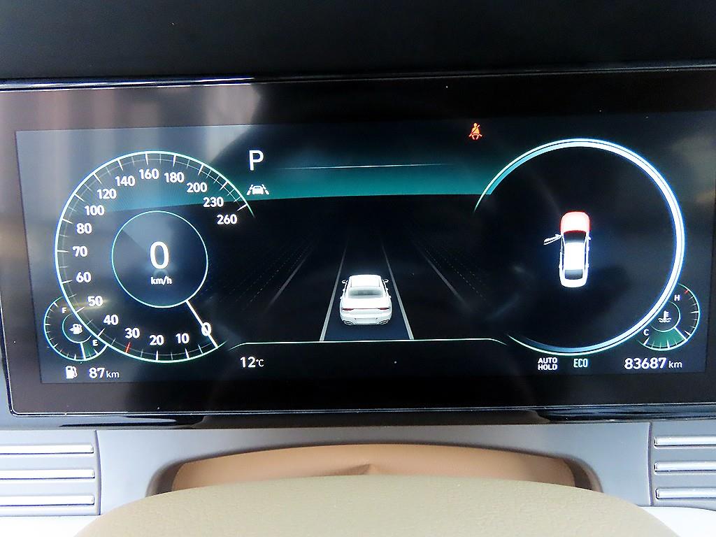 HYUNDAI Grandeur - Vista 9