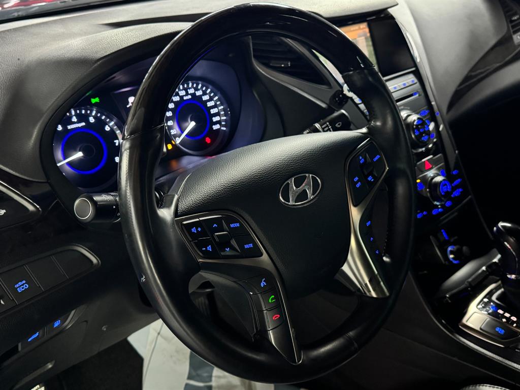 HYUNDAI Grandeur - Vista 6