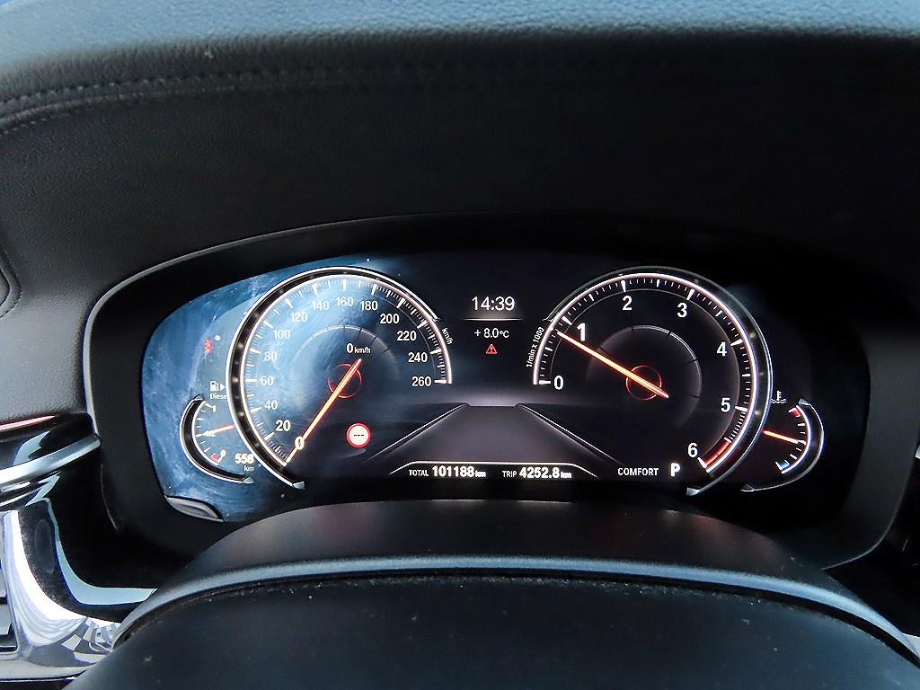 BMW 5 Series - Vista 9