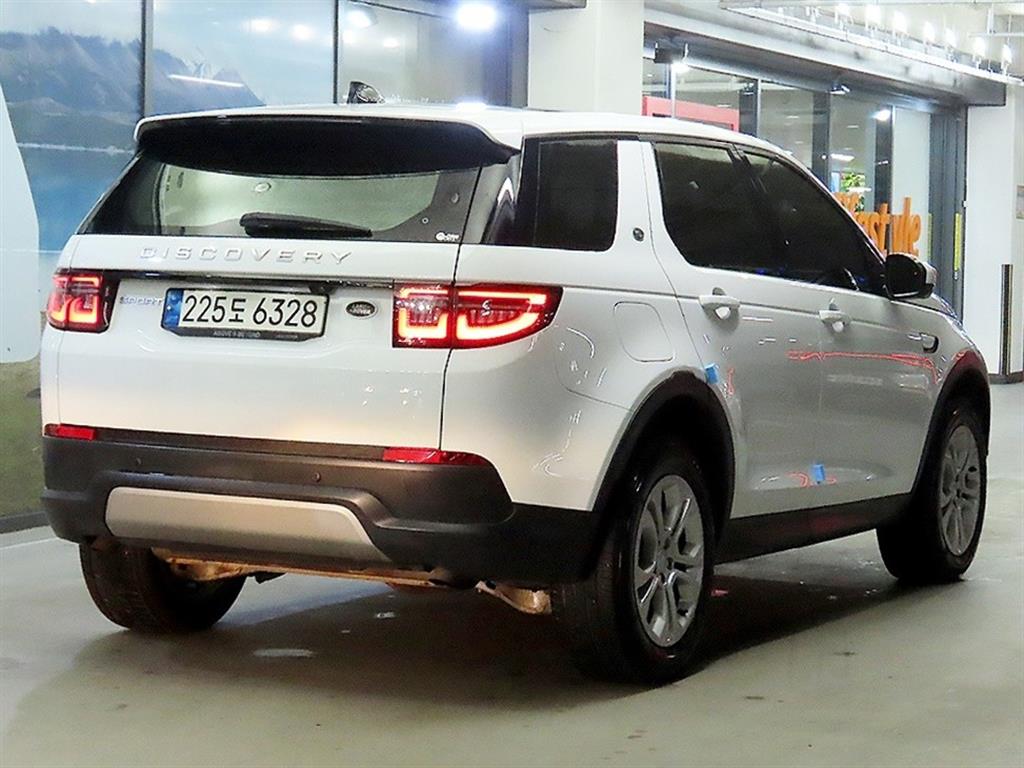 Land Rover Discovery Sports - Vista 4