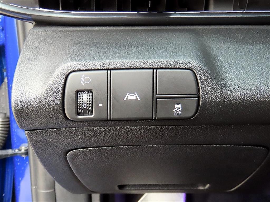 HYUNDAI Avante - Vista 12