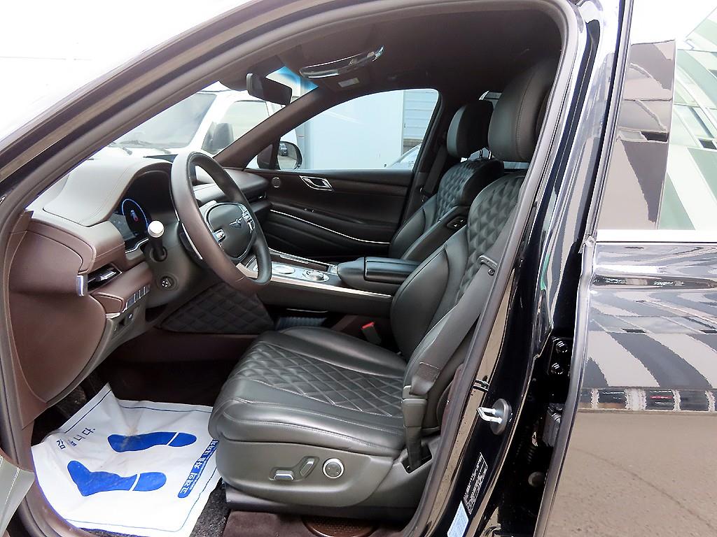 Genesis GV80 - Vista 5