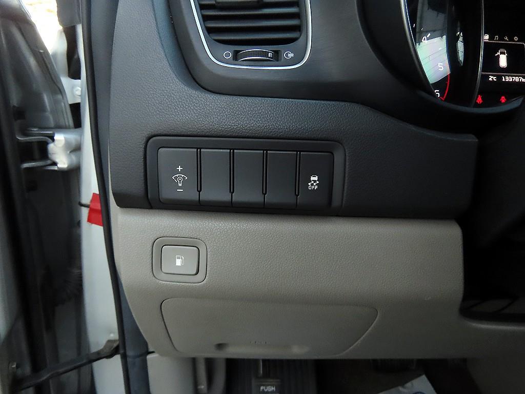 KIA Carnival 2015 - Importación desde Corea - HF Imports Iquique - Foto 13