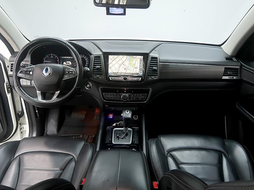 Ssangyong Rexton - Vista 9