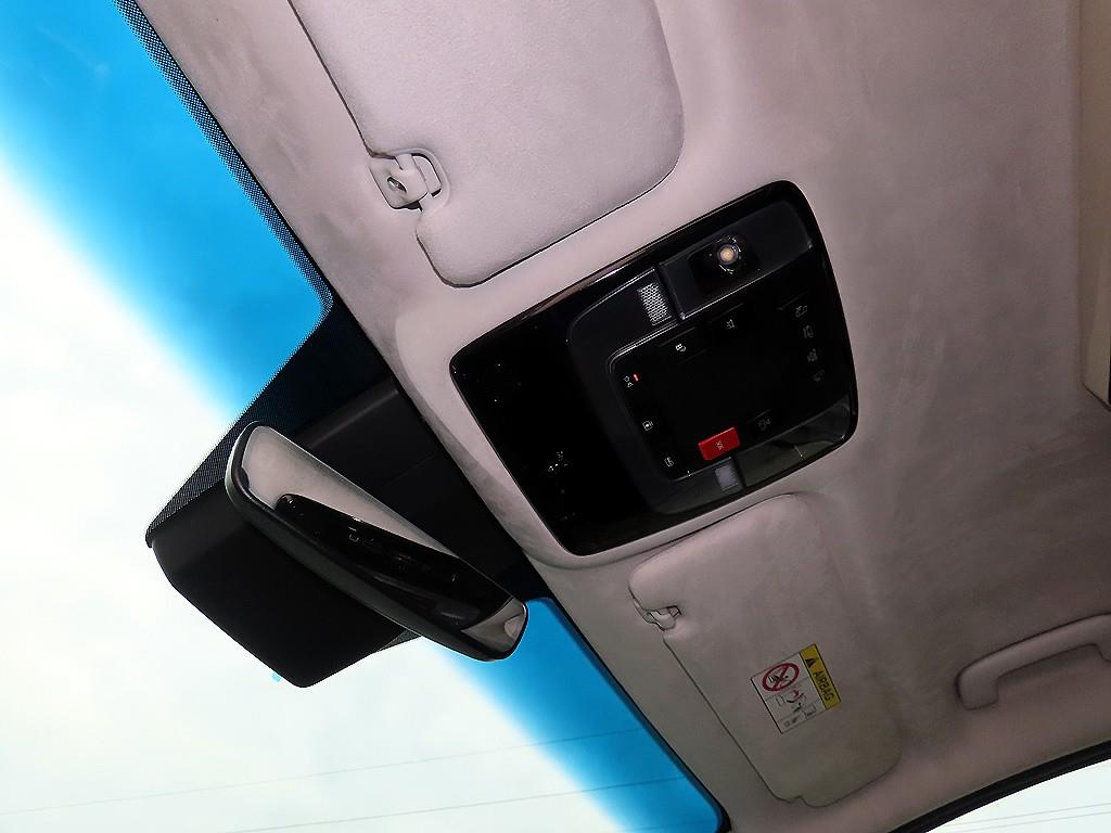 HYUNDAI Staria 2023 Blanco - Importación desde Corea - HF Imports Iquique - Foto 14