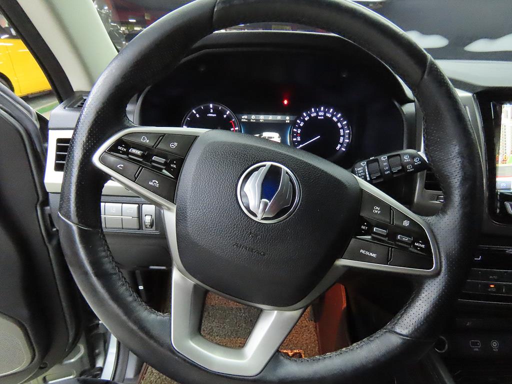 Ssangyong Rexton - Vista 8