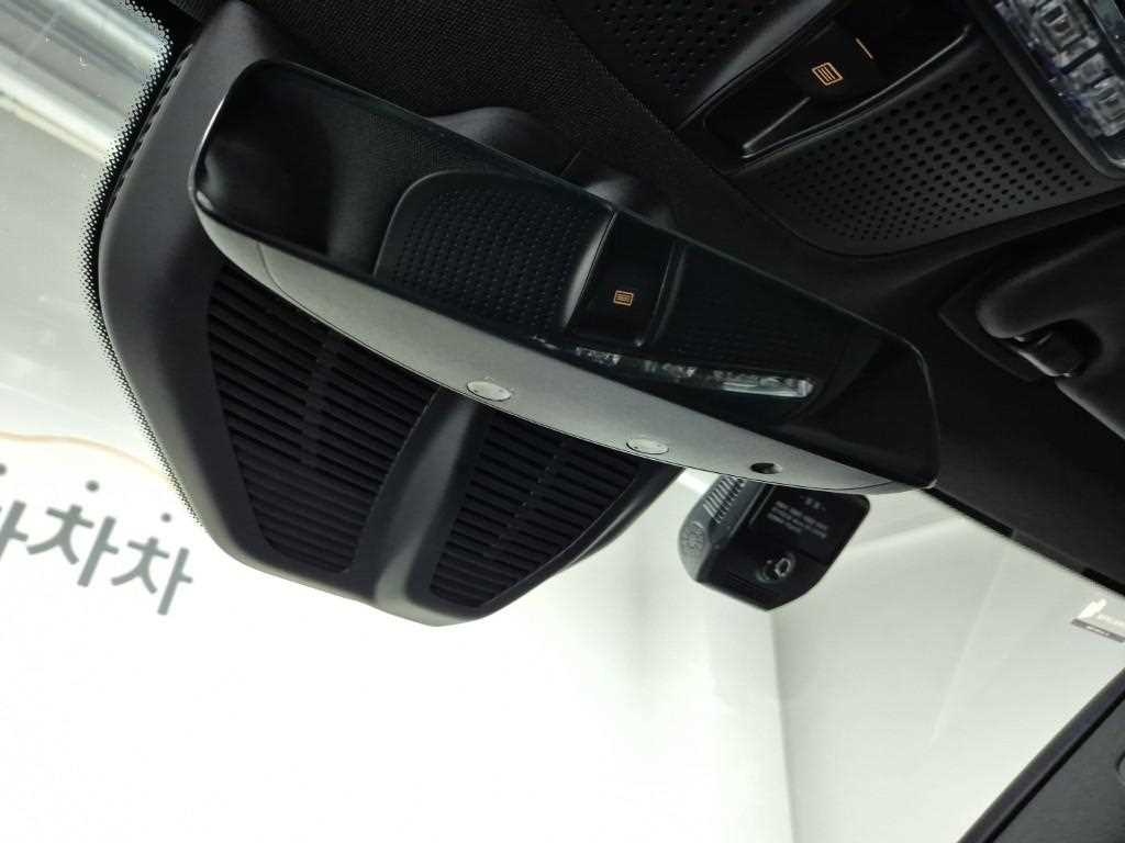 Mercedes Benz GLC Class 2022 Negro - Importación desde Corea - HF Imports Iquique - Foto 17